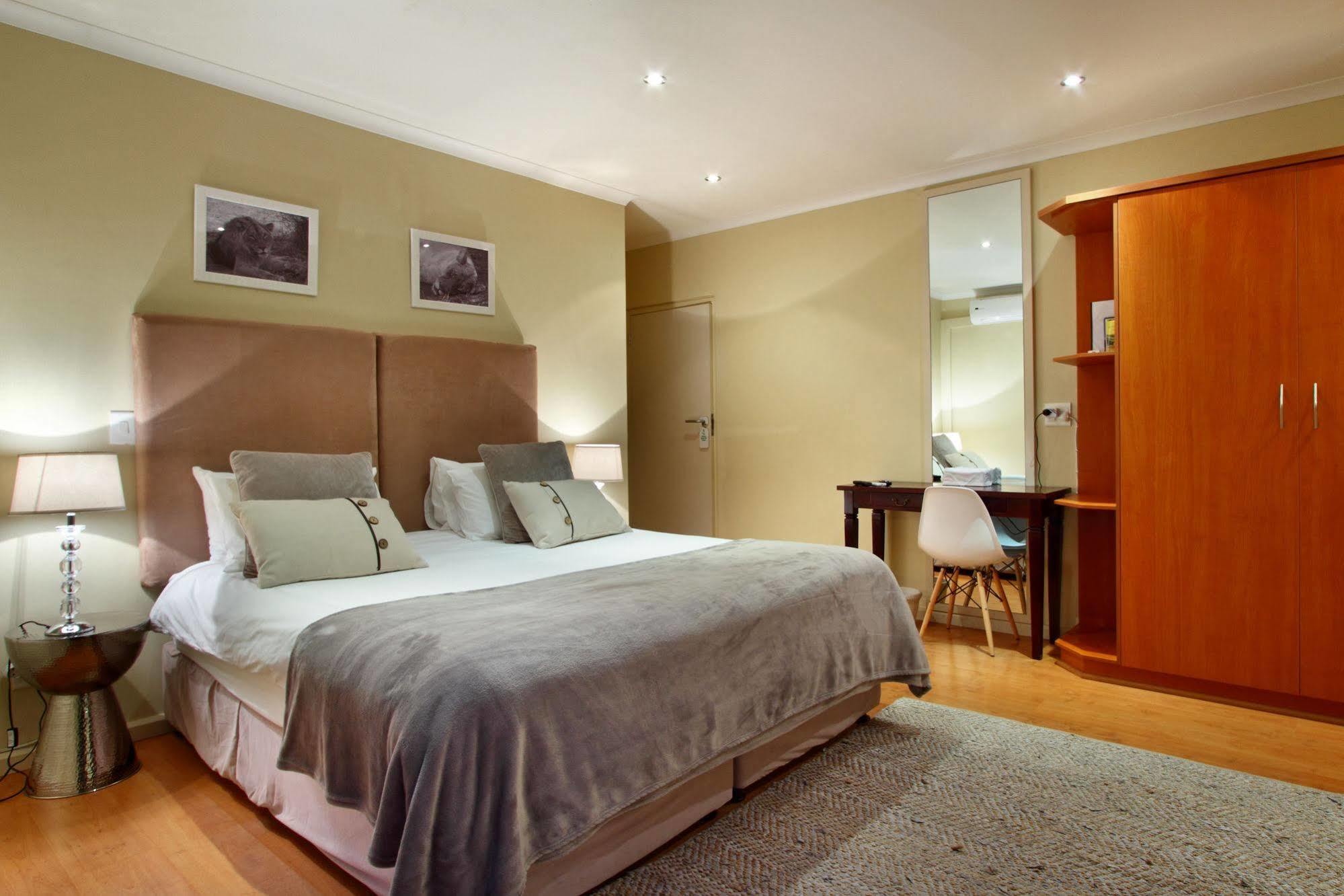 African Groove Camps Bay 开普敦 外观 照片