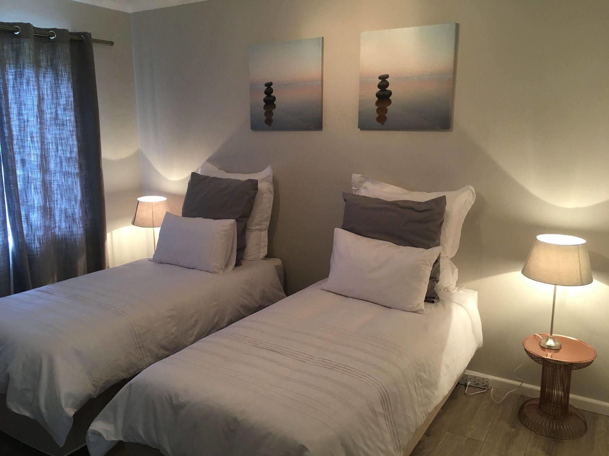 African Groove Camps Bay 开普敦 外观 照片